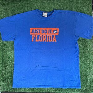 Vintage Nike Team Florida Gators T-Shirt Y2K College Logo Tee
